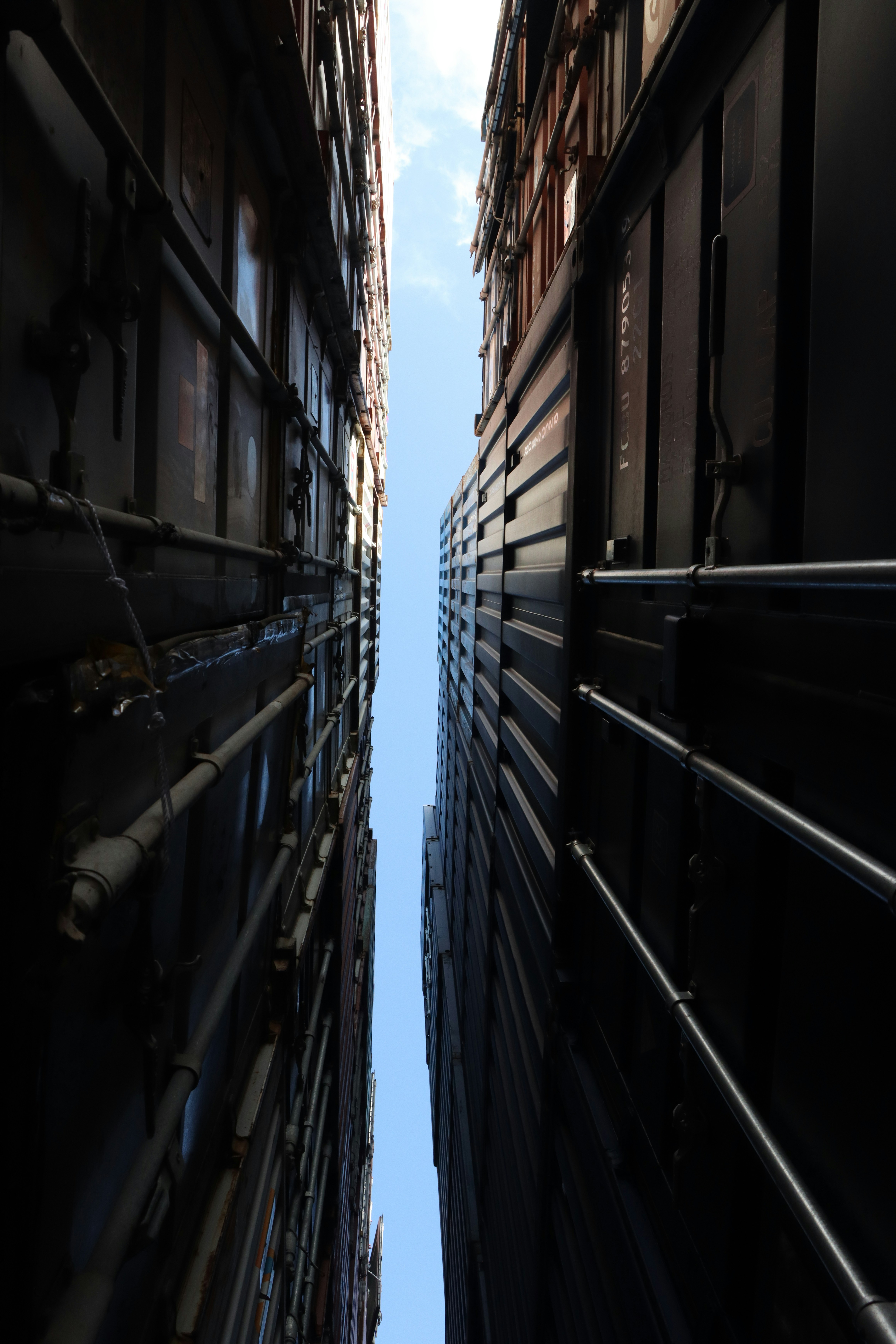 timo-struker-YSebOE_Hqxk-unsplash